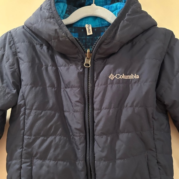 Columbia Kids Reversible Hooded Puffer Jacket - Picture 3 of 10
